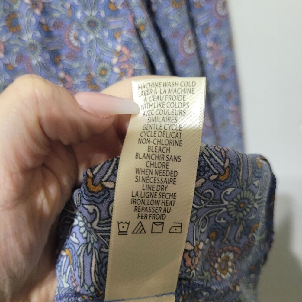 Max Studio Women's Crepe Shirtale Wrap Floral Print Surplice Blouse L - Picture 11 of 12